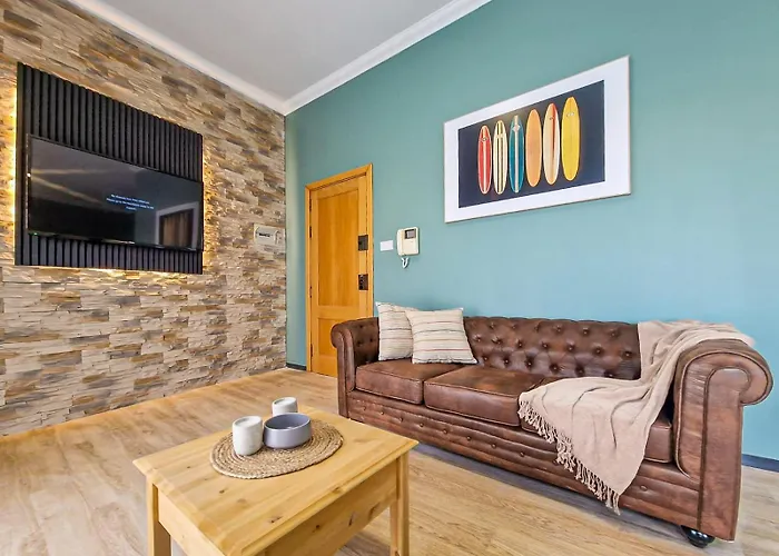 Bright 2-bedroom Seaview - Lejlighed