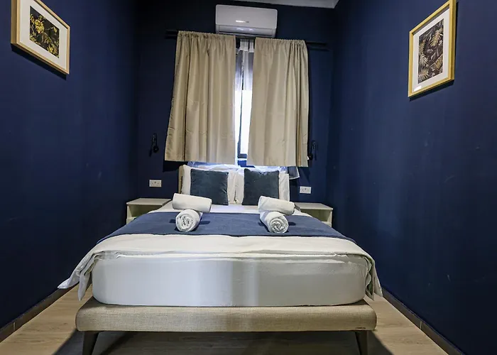 Daire Bright 2-bedroom Seaview -