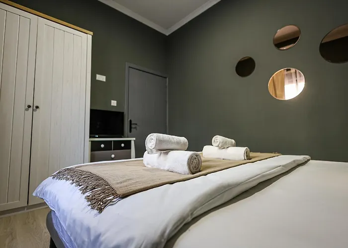 Bright 2-bedroom Seaview - Lejlighed *